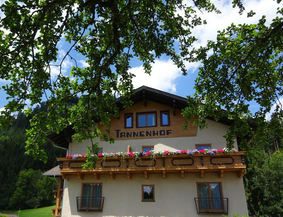 Der Tannenhof Hotel Reutte Exterior photo